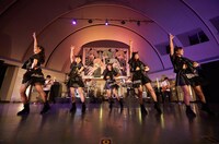 「わーすた FREE LIVE“ゆうめいに、にゃる!!!!!”」の様子。（写真提供：エイベックス）