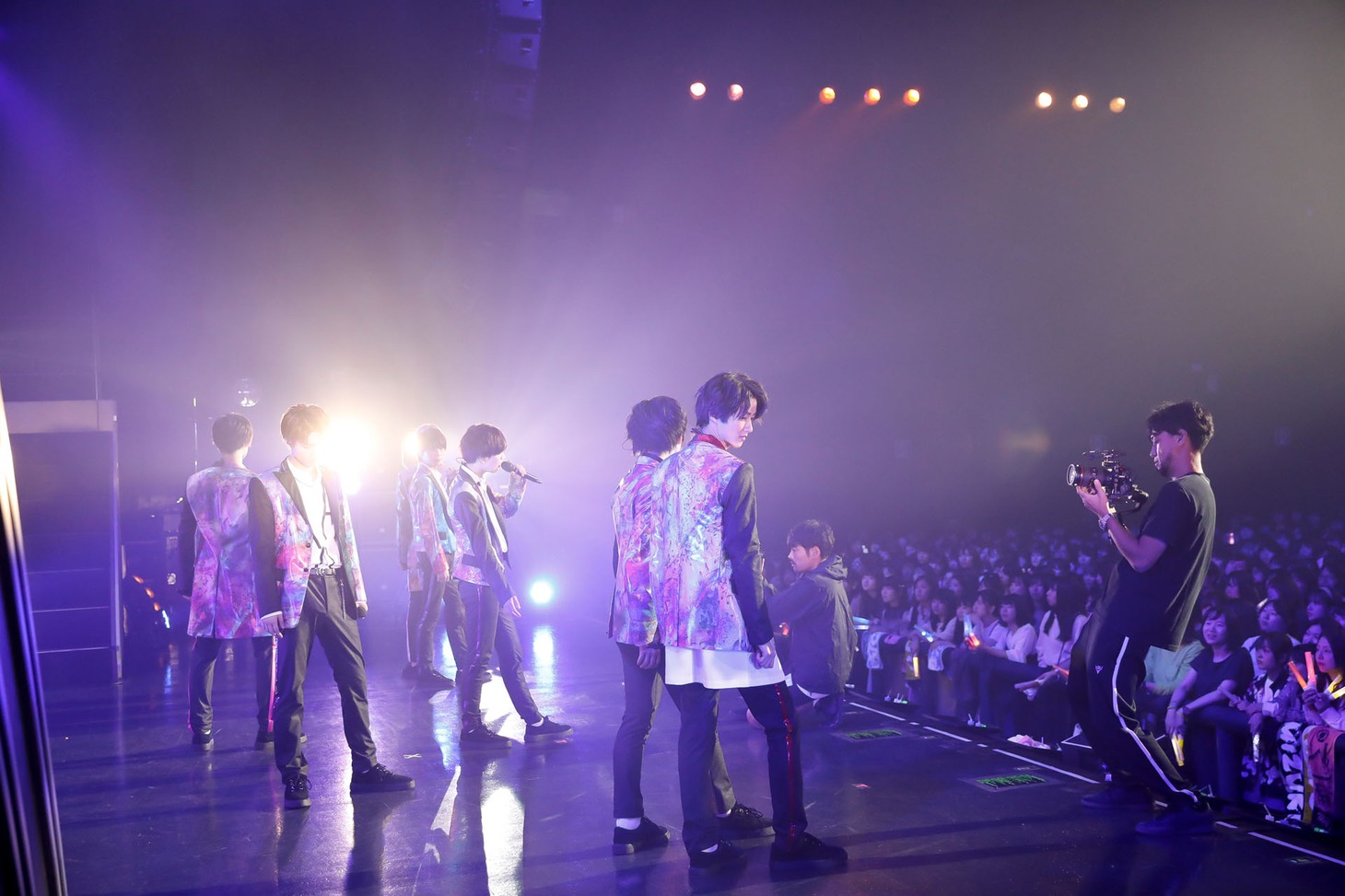 ライブ終演後に行われたMV撮影の様子。