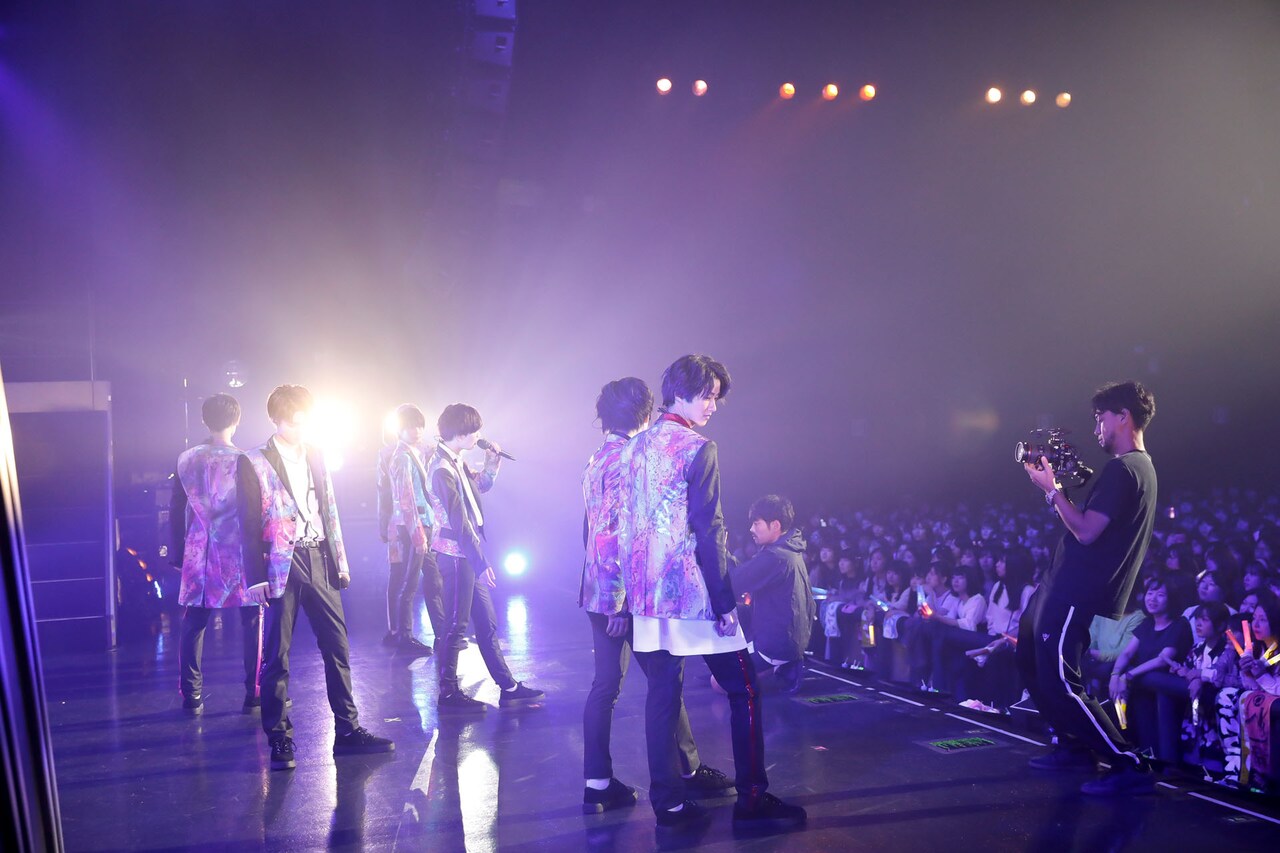 ライブ終演後に行われたMV撮影の様子。