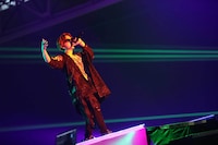 うらたぬき（撮影：小松陽祐［ODD JOB］、堀卓朗［ELENORE］）