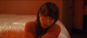 BiSH「リズム」ミュージックビデオのワンシーン。