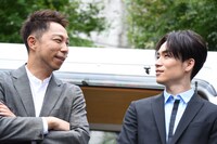 “パパトーク”を披露するEXILE USA、EXILE TETSUYA。