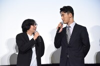 左から行定勲監督、小林直己。