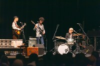 左から福原音、細野ゆうた、細野晴臣。（Photo by Miki Azuma）