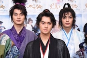 左から結木滉星、佐野勇斗、神尾楓珠。