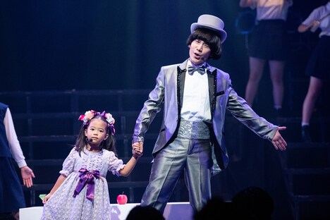 「ゾウの恋」のワンシーン。