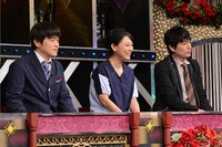 左からバカリズム、友近、博多大吉。(c)日本テレビ
