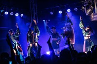 MIGMA SHELTER「Psy Spirit Tour」東京公演の様子。（撮影：稲垣謙一）