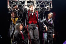 ももいろクローバーZ「5th ALBUM『MOMOIRO CLOVER Z』SHOW at 東京キネマ倶楽部」の様子。