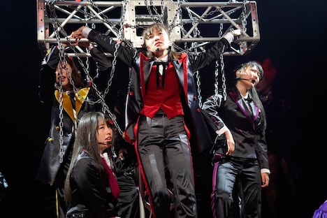 ももいろクローバーZ「5th ALBUM『MOMOIRO CLOVER Z』SHOW at 東京キネマ倶楽部」の様子。