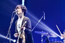 山中さわお（Vo, G）（撮影：橋本塁＜SOUND SHOOTER＞、玉井信吾）