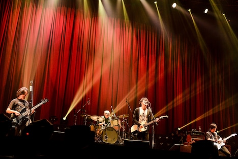 the pillows（撮影：橋本塁＜SOUND SHOOTER＞、玉井信吾）