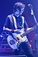 真鍋吉明（G）（撮影：橋本塁＜SOUND SHOOTER＞、玉井信吾）