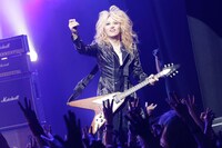 橘高文彦（G）（写真提供：徳間ジャパンコミュニケーションズ）