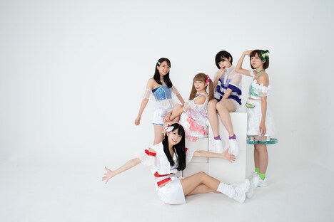 グーグールル。右から2番目がコマチ。