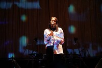 「NEWTOWN 2019」でパフォーマンスする和田彩花。（写真提供：YU-Mエンターテインメント）