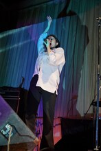 「NEWTOWN 2019」でパフォーマンスする和田彩花。（写真提供：YU-Mエンターテインメント）