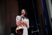 和田彩花（写真提供：YU-Mエンターテインメント）