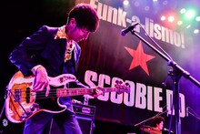 SCOOBIE DOのナガイケジョー。（撮影：小見山峻）