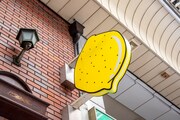 レモネードカフェの看板