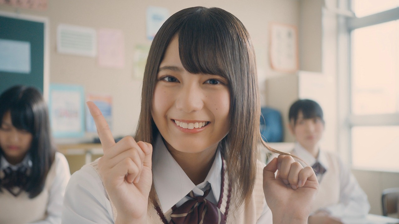 「ココイチ de もっと HAPPY!キャンペーン」テレビCMのワンシーン。(c)Seed&Flower LLC