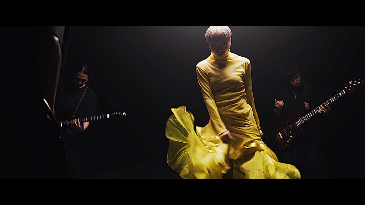 LITE「Double」MVでダンサーのアオイヤマダが踊る