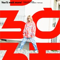 新グッズを身に付けたしふぉん。