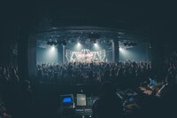 「アカシック ラストワンマンライブ ～愛しき実話～ 東京編」の様子。（撮影：真島洸）