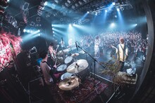 「アカシック ラストワンマンライブ ～愛しき実話～ 東京編」の様子。（撮影：真島洸）