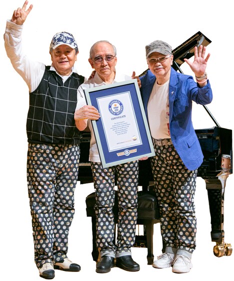 ゴールデン・シニア・トリオ。左から宮本直介(B)、鍋島直昶(Vibraphone)、大塚善章(Piano)。