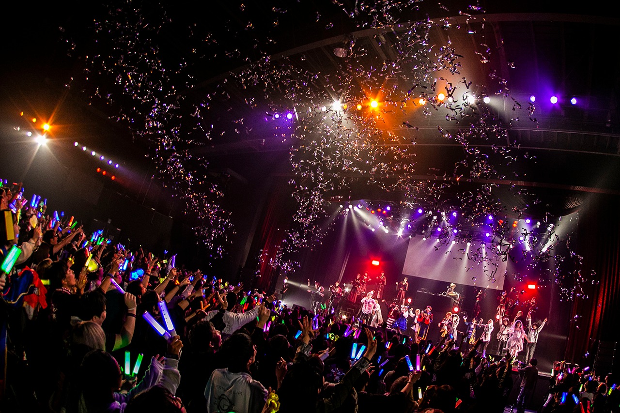 「GARNiDELiA Presents HALLOWEEN MiRACLE WANDER PARTY 2019」の様子。（撮影：冨田味我）