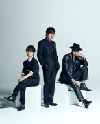 オオサカ・ディジョン“どついたれ本舗”の各キャラクターを担当する声優陣の撮り下ろしカット。左から河西健吾、岩崎諒太、黒田崇矢。