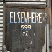 ニューヨーク・Elsewhereのエントランス。
