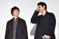 山崎まさよしと北村匠海。