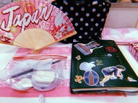 舞台「日の浦姫物語」での平埜生成の楽屋（写真提供：平埜生成）。