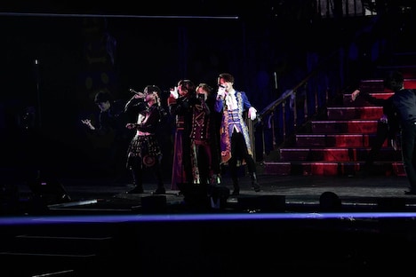 浦島坂田船（撮影：小松陽祐［ODD JOB］、堀卓朗［ELENORE］）