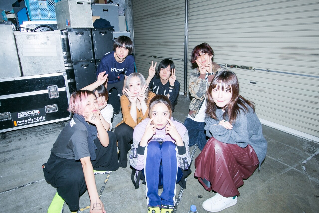 yonige×tricot、カバーし合った相思相愛ツアー「もうすぐゴールインするかも」