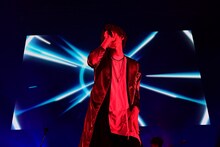 しゅーず（撮影：小松陽祐［ODD JOB］）