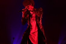 しゅーず（撮影：小松陽祐［ODD JOB］）