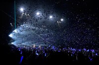 しゅーず「Shoose 10th Anniversary Live -DEEPEST-」の様子。（撮影：小松陽祐［ODD JOB］）