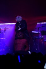 しゅーず「Shoose 10th Anniversary Live -DEEPEST-」の様子。（撮影：小松陽祐［ODD JOB］）