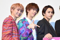 左からユーキ、リョウガ、草川拓弥（タクヤ）。