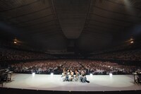 Little Glee Monster「Little Glee Monster 5th Celebration Tour 2019 ～MONSTER GROOVE PARTY～」東京・国立代々木競技場第一体育館公演の様子。（Photo by Yusuke Sato）