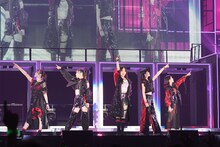 Little Glee Monster「Little Glee Monster 5th Celebration Tour 2019 ～MONSTER GROOVE PARTY～」東京・国立代々木競技場第一体育館公演の様子。（Photo by Yusuke Sato）