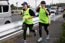 「BiS vs CARRY LOOSE対抗駅伝」よりCARRY LOOSEチーム。（Photo by sotobayashi kenta）