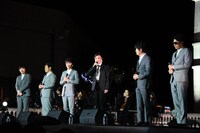 松任谷由実とゴスペラーズ。