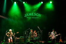 「JAMESON HALLOWEEN LIVE」グッドモーニングアメリカのステージの様子。