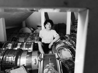 神谷洵平（赤い靴）