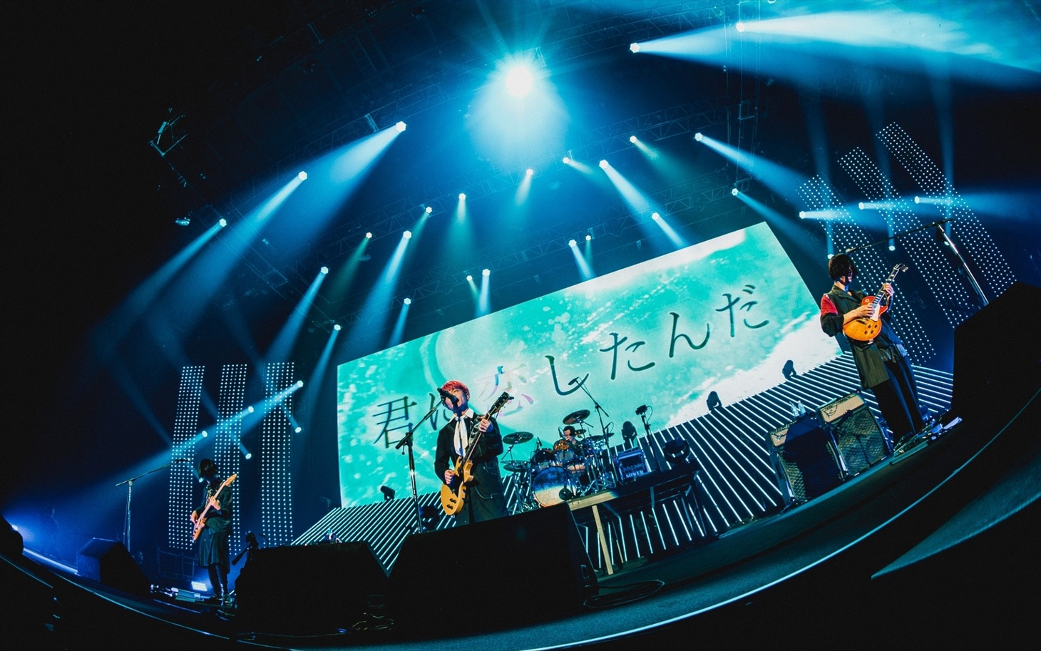 感覚ピエロ（撮影：ヤマダマサヒロ）