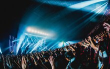 「感覚ピエロ 5-6th anniversary『LIVE - RATION 2019 FINAL』～幕張ヴァージンはあなたのもの～」の会場の様子。（撮影：ヤマダマサヒロ）